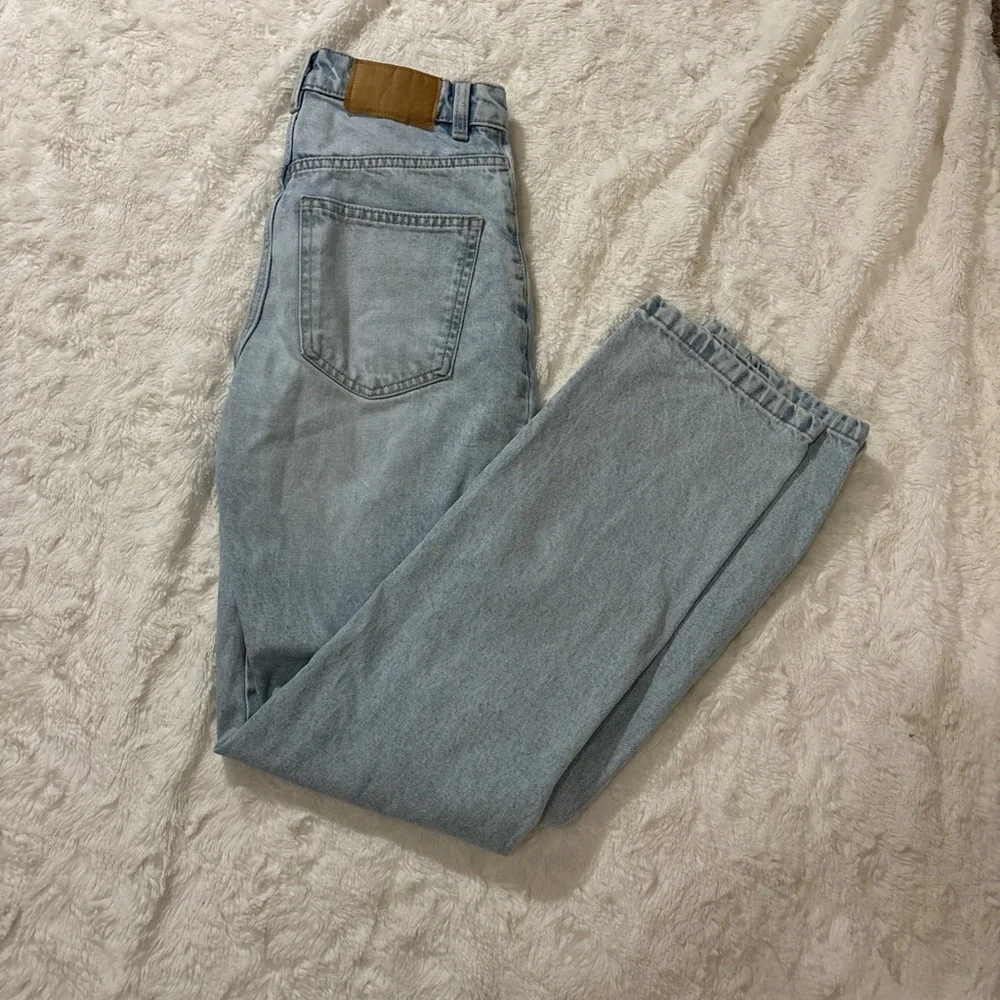 Cotton On Light Blue Straight Leg Jeans - Picture 3 of 3